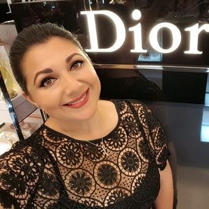 Meet your Posher, Gisela